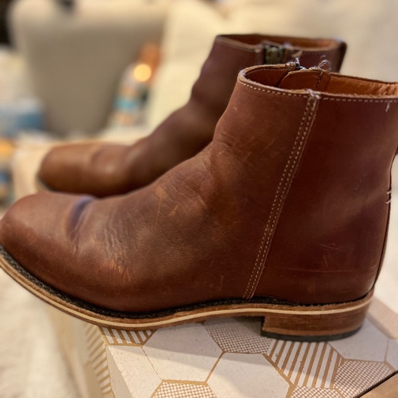 Unleash Your Inner Rebel with These American-Made HELM Pablo Boots! 🇺🇸 - Picture 1 of 7